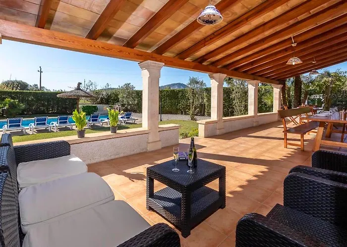 Charming 3 Bedroomn With Pool In By Renthousing Dom wakacyjny