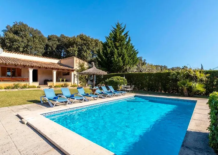 Charming 3 Bedroomn With Pool In By Renthousing